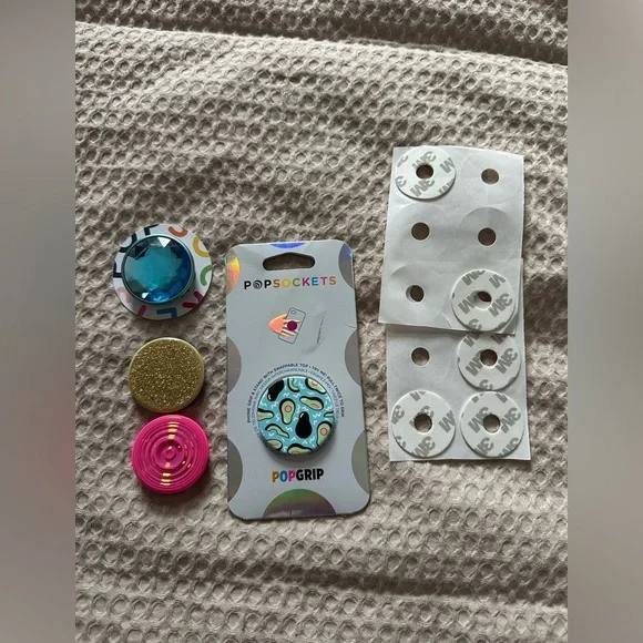 Pop socket bundle - Picture 1 of 2